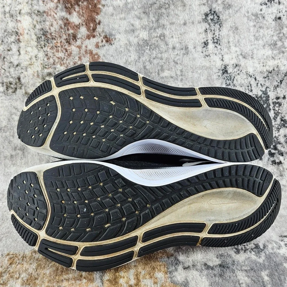 Nike good gently